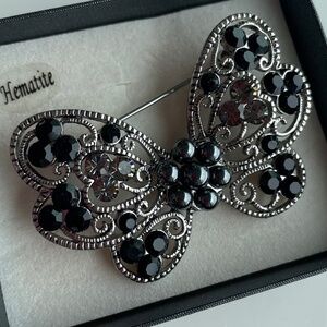 🦋NEW IN BOX Hematite Butterfly Brooch